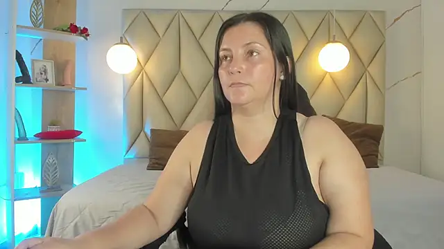 angelswets 现场XXX聊天
