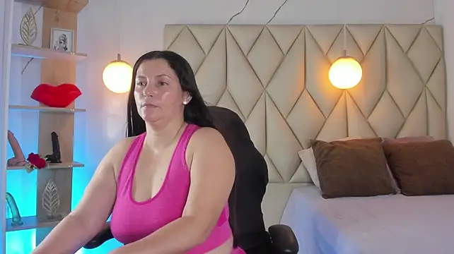 Chat +18 de angelswets ao vivo