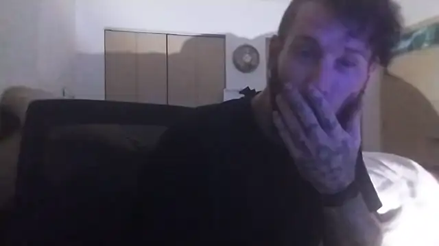 AlvinFoxx webcam show