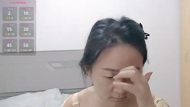 fanfan-FF's Live XXX Chat