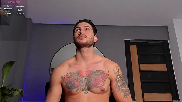 Camilohotxx_ Adlı Modelin Web Kamerası Şovu