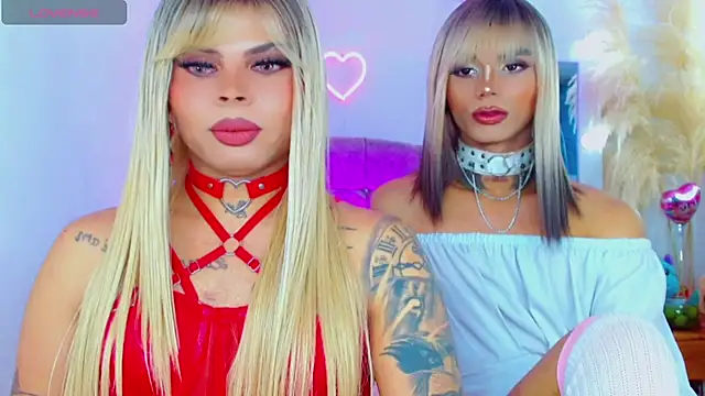 Show modela AdanKinng na web-kameri