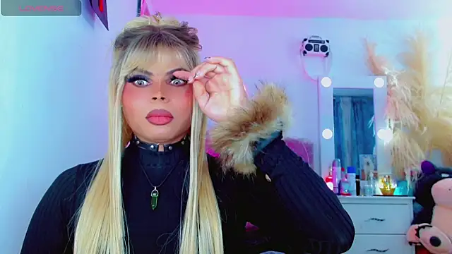 عرض كام AdanKinng