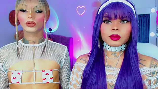 Show modela AdanKinng na web-kameri