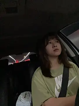 Liliya-77 在線直播表演
