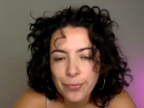 bmbncit0's Live XXX Chat