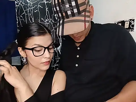 Show de ymzcharithgv na webcam