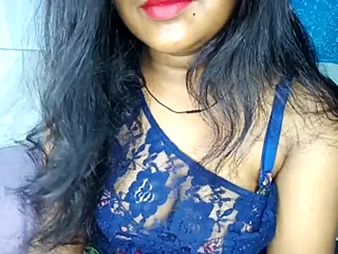 XXX chat uživo modela Muktha
