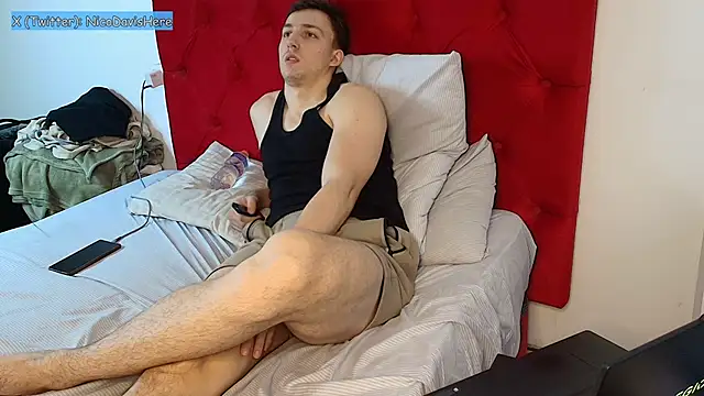 NicoDavisOfficial Webcam show