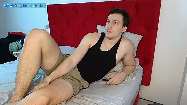 NicoDavisOfficial Pertunjukan Webcam