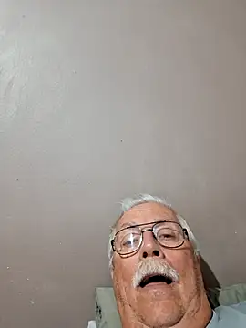 NawtyB1965 Show Webcam