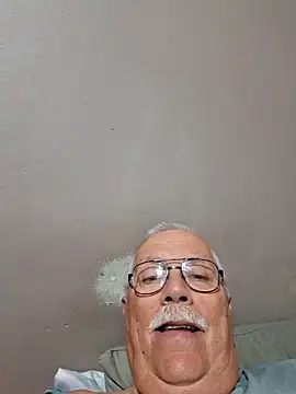 Show modela NawtyB1965 na web-kameri