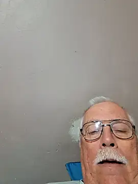 הופעת וובקאם של NawtyB1965