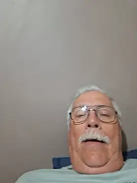 NawtyB1965 Pertunjukan Webcam