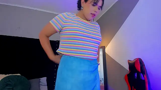 Pokazy przed kamerką – sammybrunette1