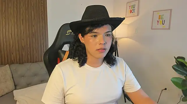 sammybrunette1's Webcam Show