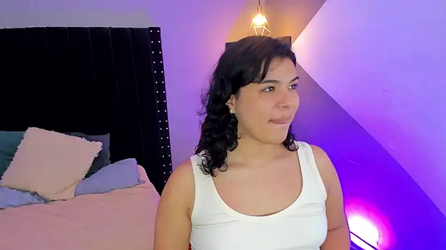 sammybrunette1 Adlı Modelin Web Kamerası Şovu