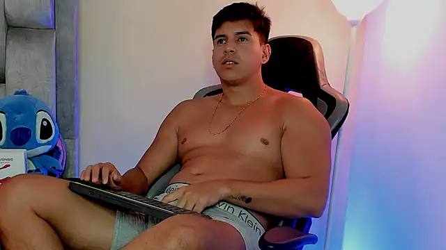 victor_vixen Adlı Modelin Web Kamerası Şovu