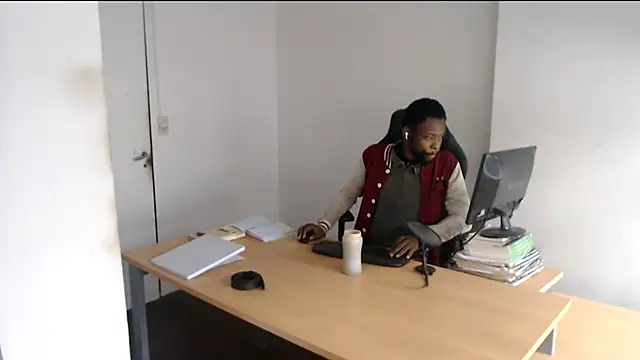 Mastertopdome Pertunjukan Webcam