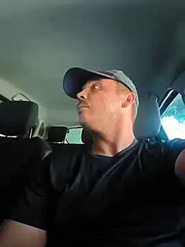 WadedGuzzling Шоу с уебкамера