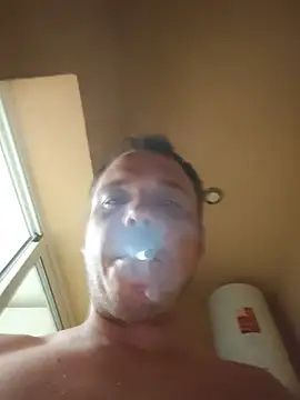 WadedGuzzling Webcamshow