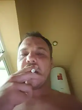 WadedGuzzling's Webcam Show