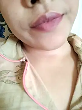 Živý XXX chat Anki-doll