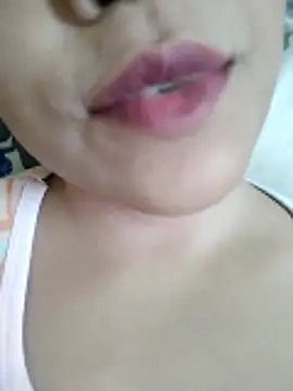 Chat XXX ao vivo de Anki-doll