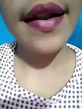 Živý XXX chat Anki-doll