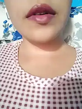 Anki-doll Chat XXX in diretta