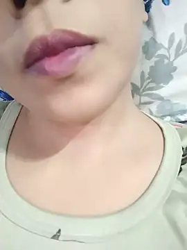 แชท XXX สดของ Anki-doll