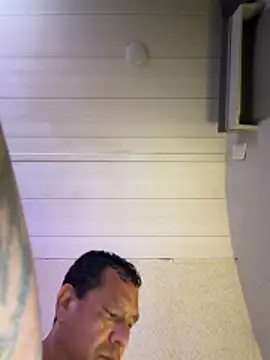 Ryanandtasha7877 Show in webcam
