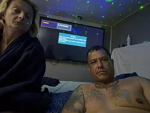 Ryanandtasha7877's Webcam Show