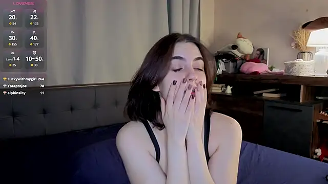 DracosMoon's Live XXX Chat