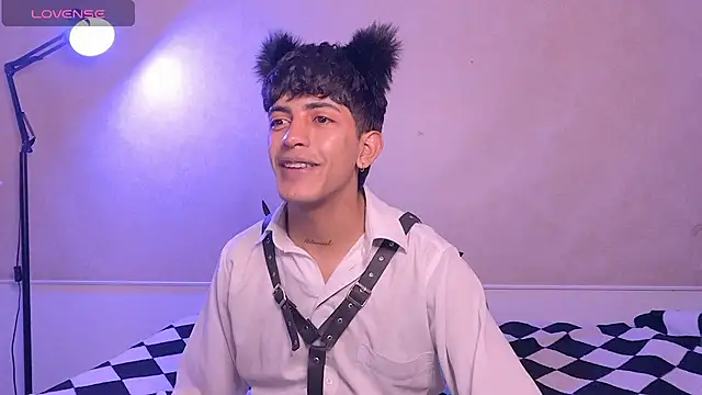 Pokazy przed kamerką – teobrowny