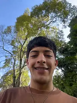 Show de teobrowny na webcam