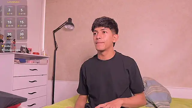 Show de teobrowny na webcam