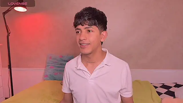 הופעת וובקאם של teobrowny