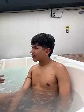 Webkamerová show teobrowny
