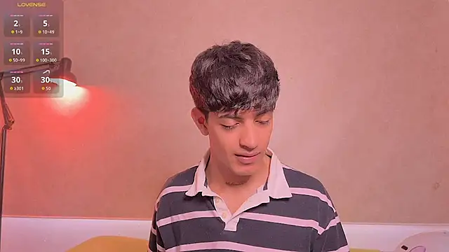 teobrowny webcam show