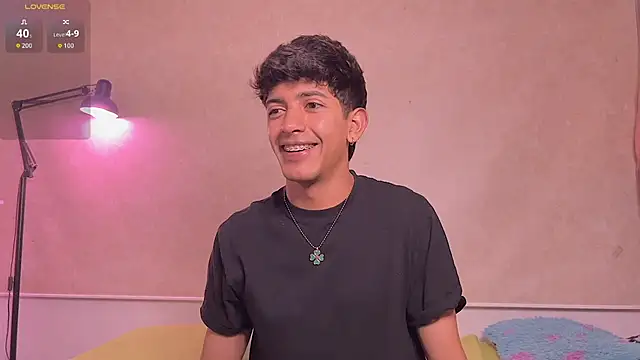 teobrowny webcam show