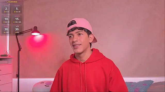 teobrowny 网络视讯表演