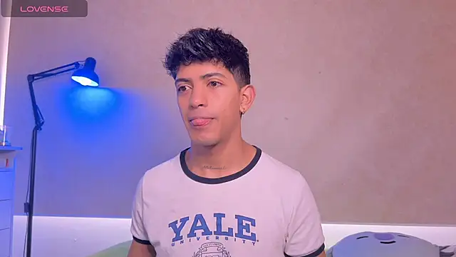 عرض كام teobrowny