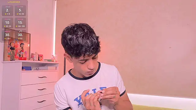 teobrowny ওয়েবক্যাম শো