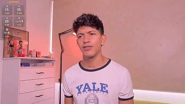 teobrowny Шоу с уебкамера