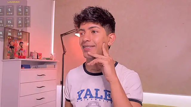 teobrowny's Webcam Show