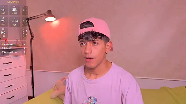 teobrowny 在線直播表演