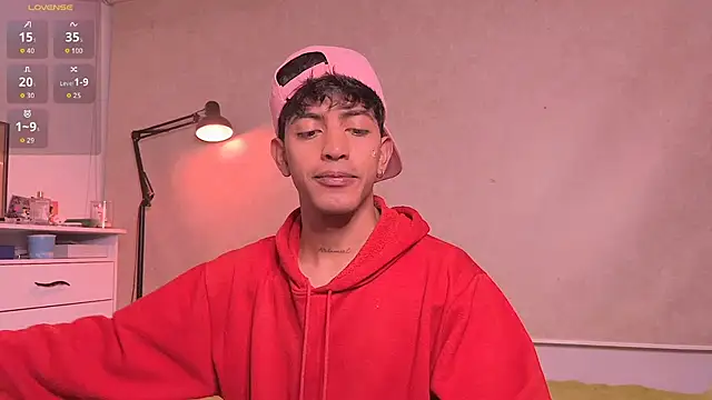 teobrowny 网络视讯表演
