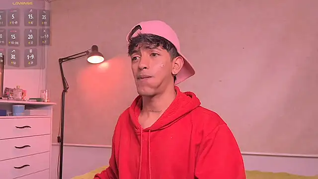 Webkamerová show teobrowny