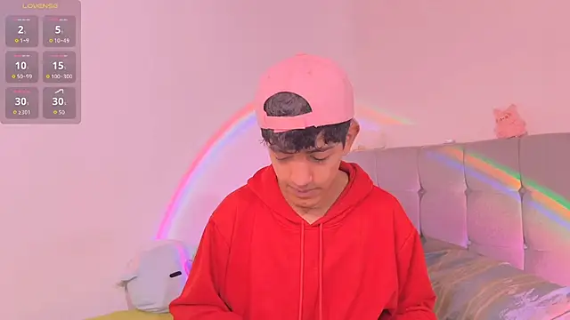 teobrowny webcam show